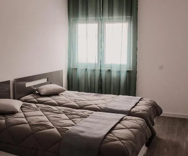 アパート Gold Baleal フェレル